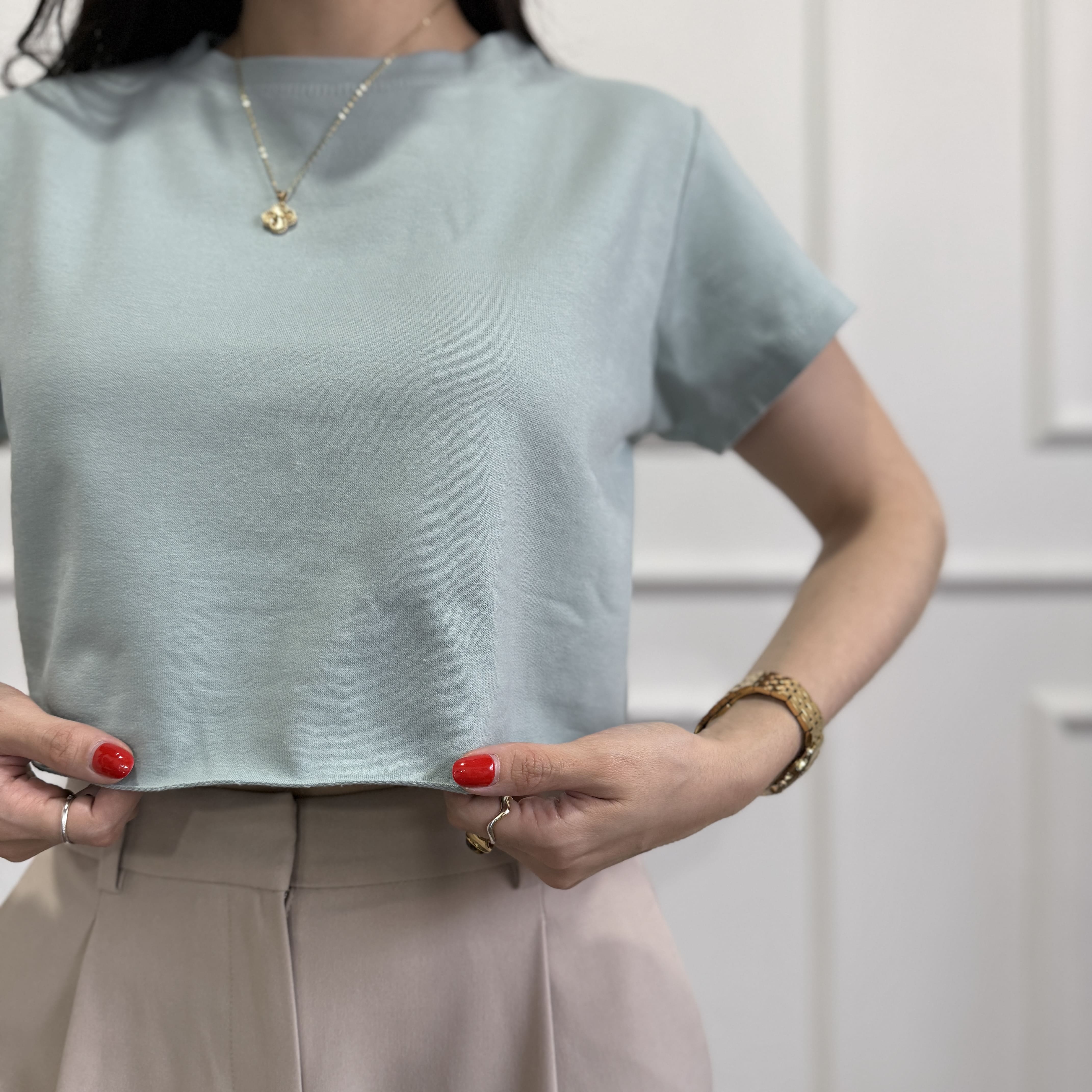 Camiseta corta burda