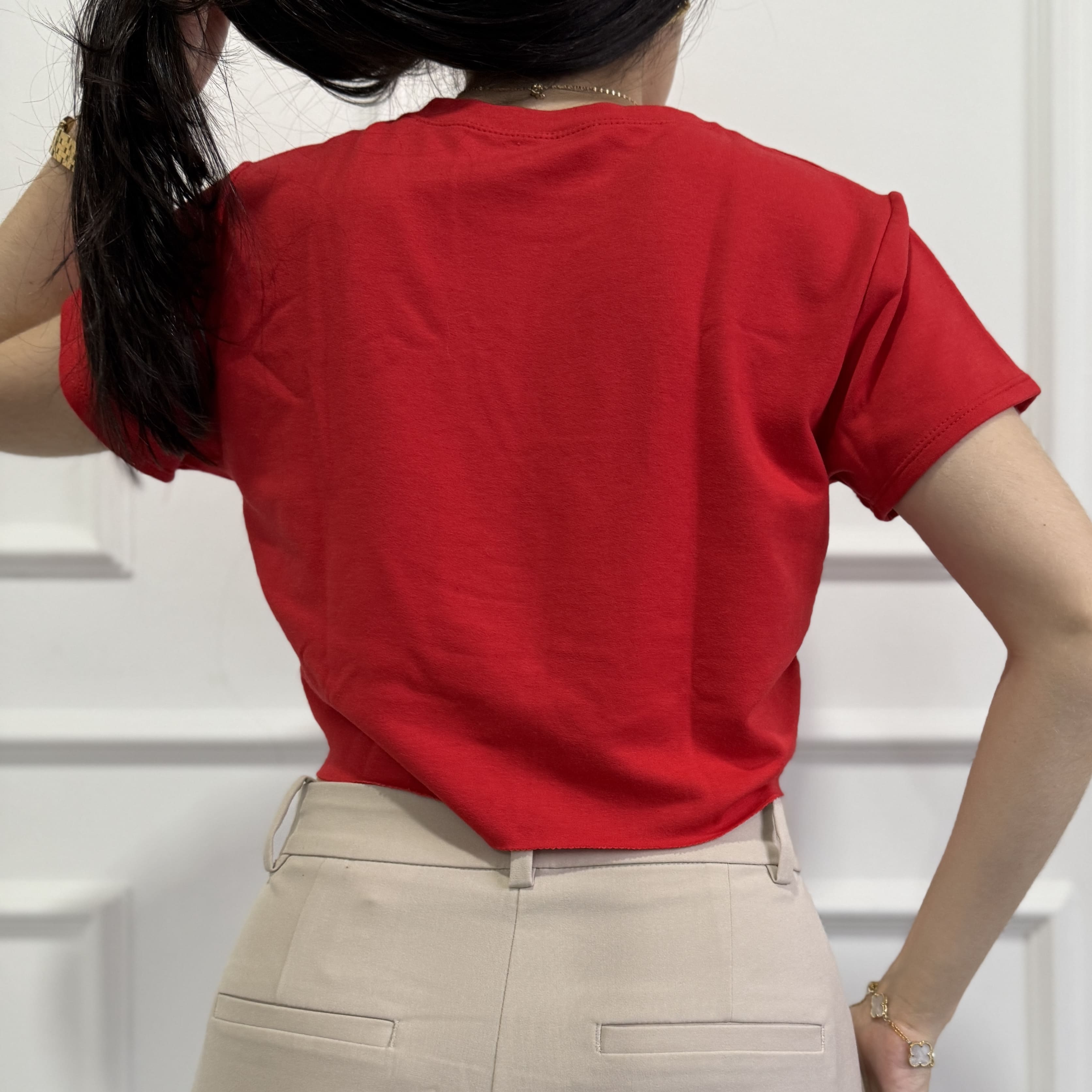 Camiseta corta burda