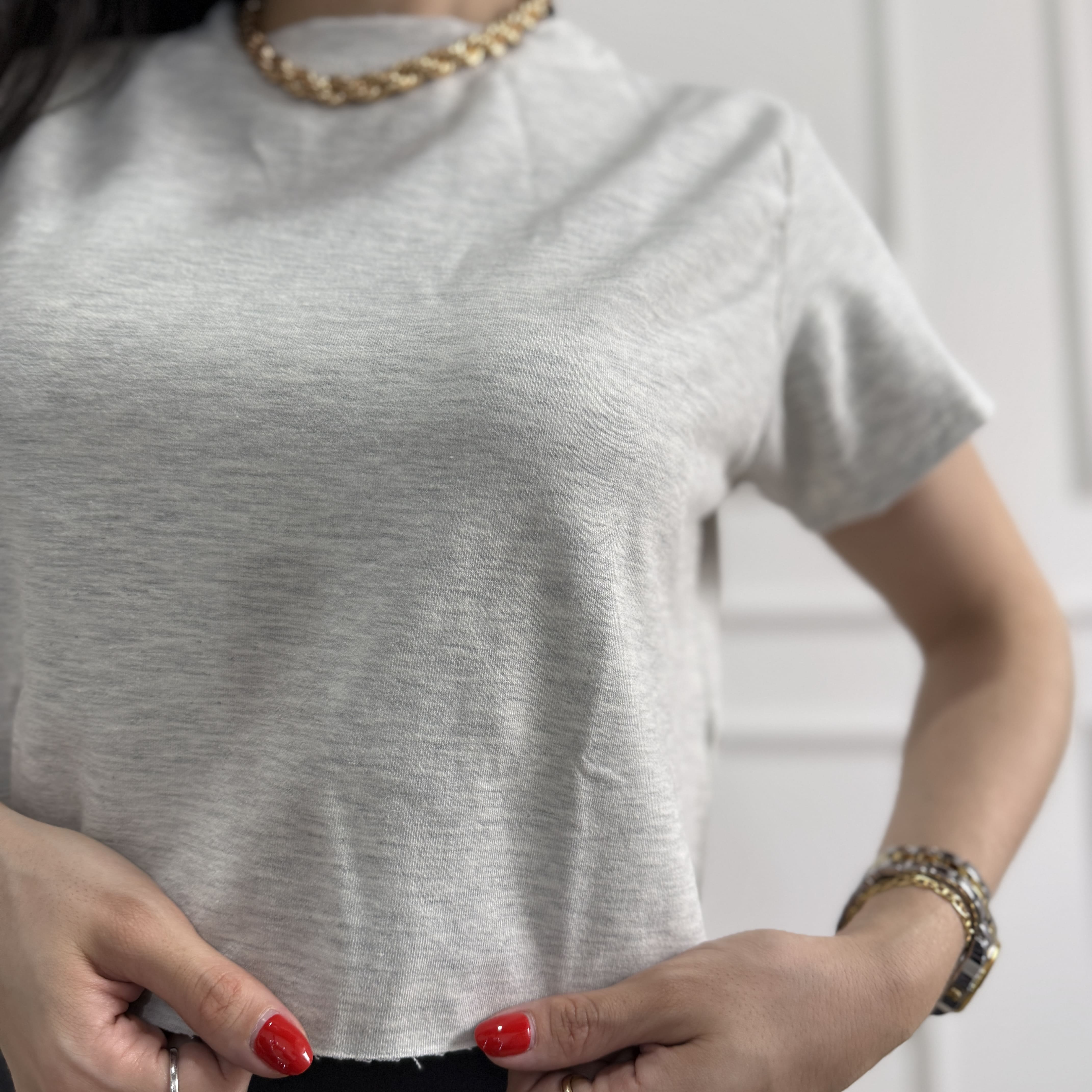 Camiseta corta burda
