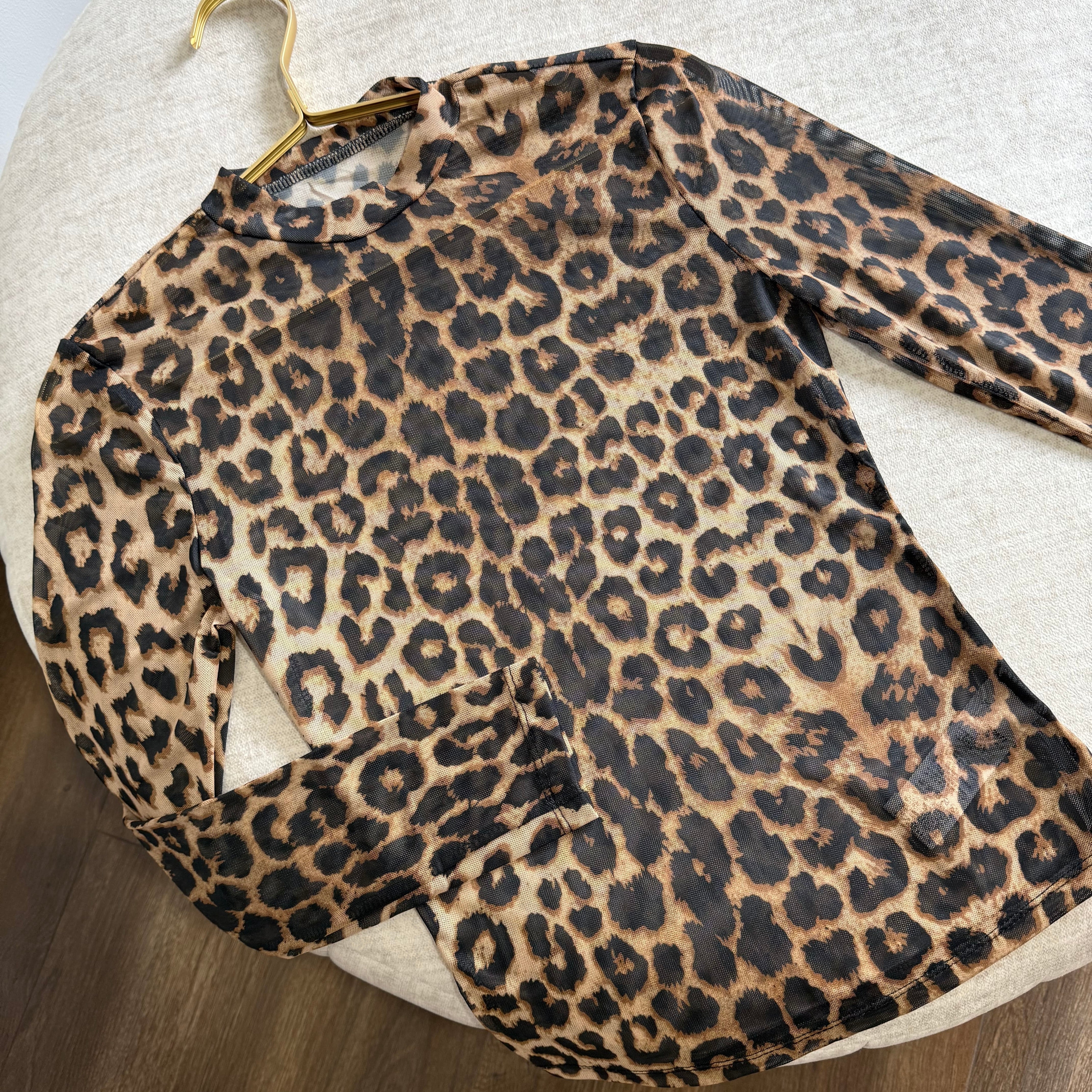 Blusa mesh leopardo