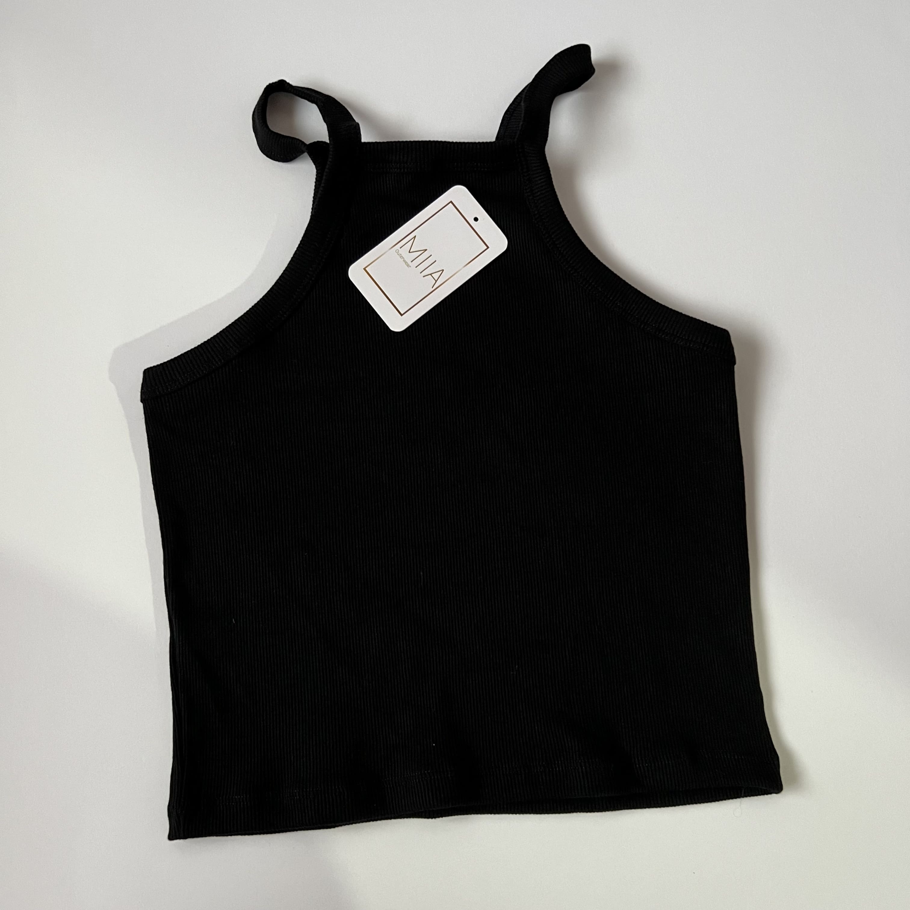 Camisilla Olivia